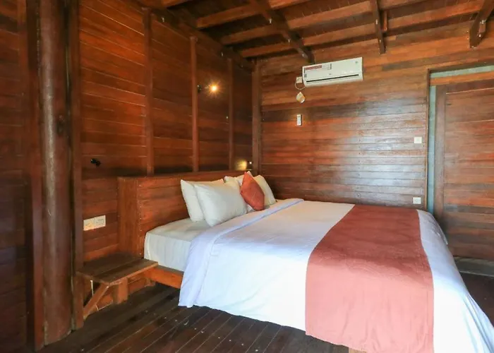 Waterside Nusa Penida Guest house Batununggul